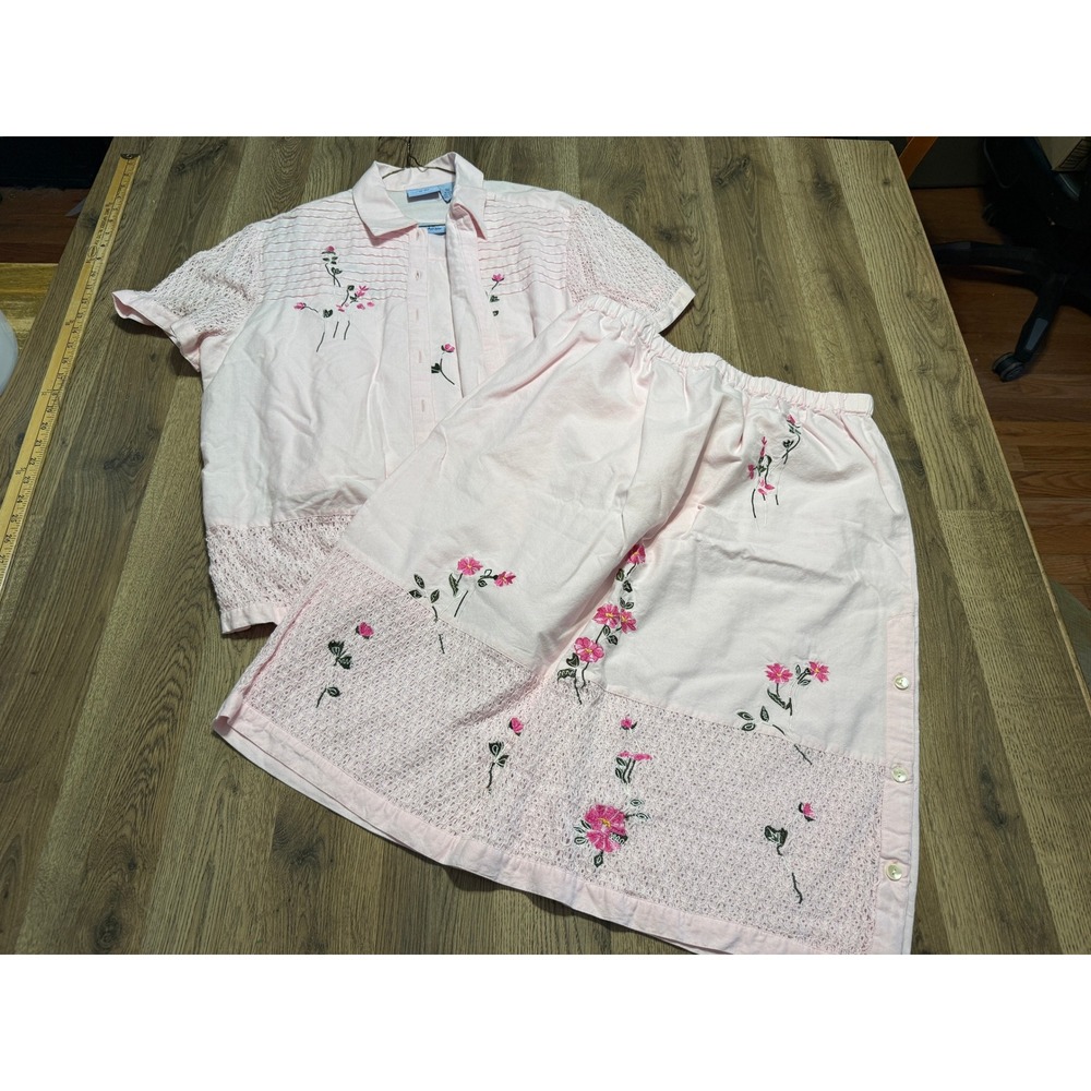 Jane Ashley 3 Piece Skirt Set Womens Size XL Pink Skirt Set Embroidered Floral